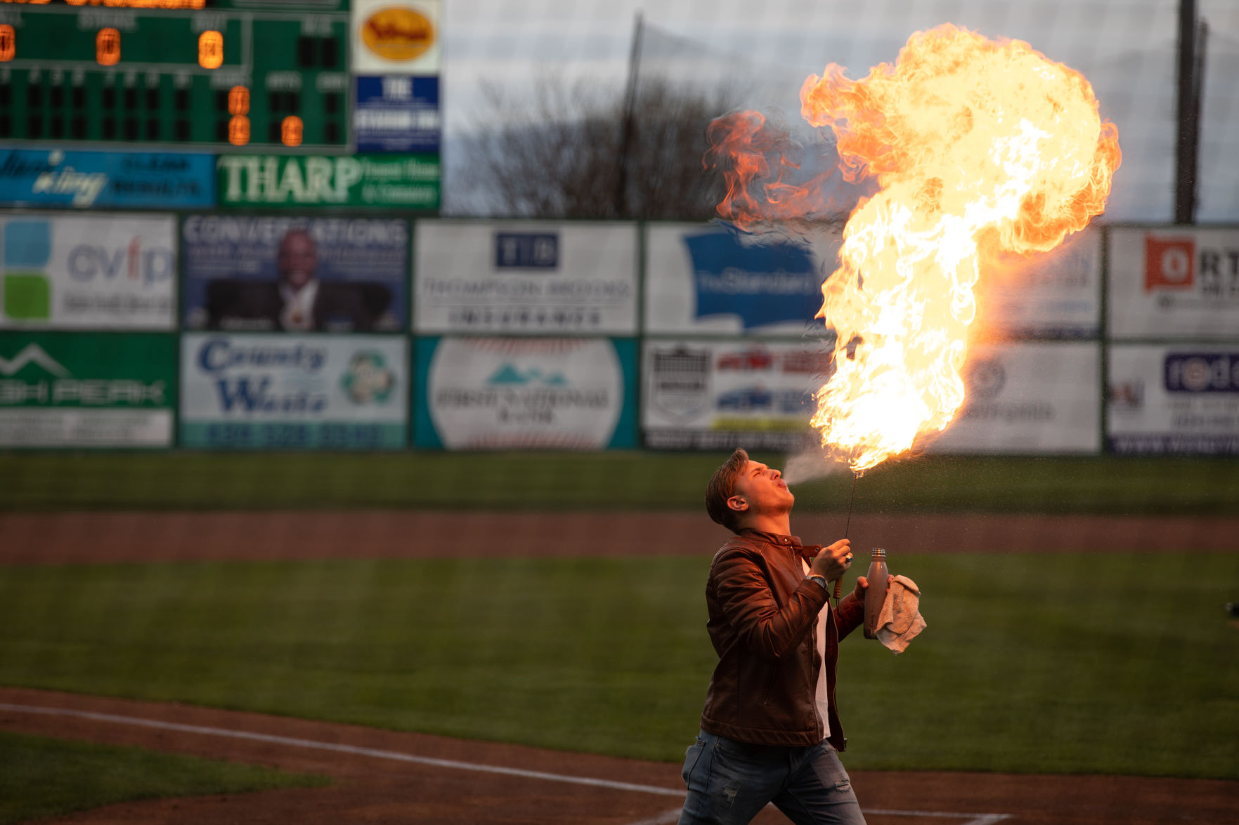 2019-04-08 Fire breather
